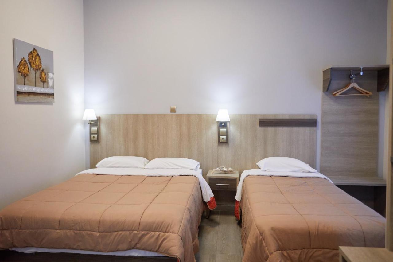 Amalia City Rooms Chios Town Exterior photo